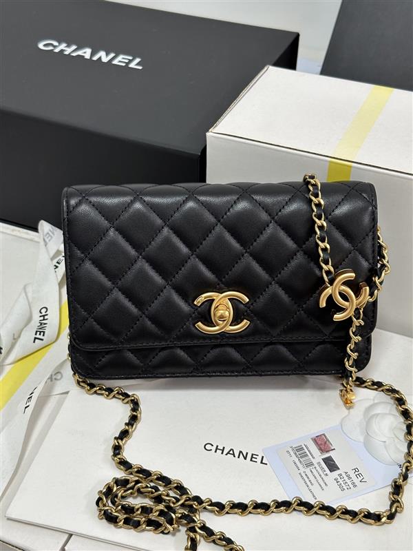 2026127205140150 700